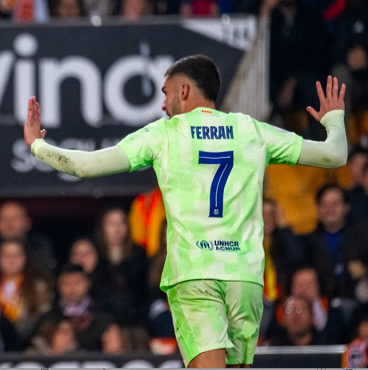 转折点！巴塞罗那调整名单，德国杯赛后攻防权衡，更衣室稳定，球队文化再被提及的简单介绍