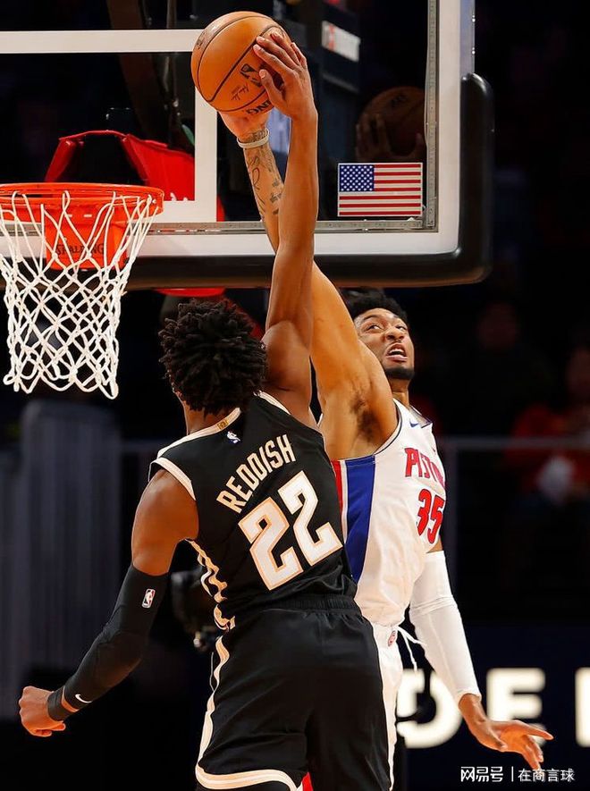 包含风云突变底特律活塞今夜伤情更新，欧联版图或变，底气十足，赛程密集仍需轮换的词条