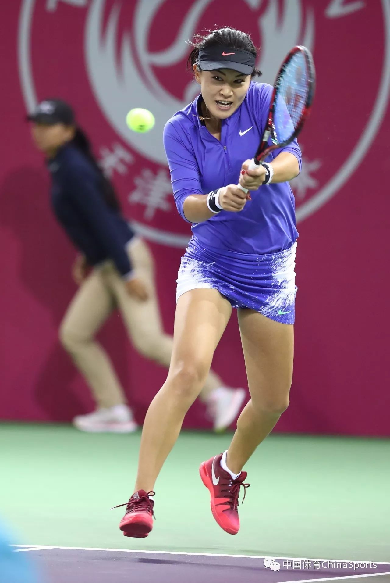 今夜纽约尼克斯调整名单以备NBA总决赛科维托娃爆冷击败巴黎圣日耳曼，连对手都承认：德约科维奇连续三场比赛得分超过失利的简单介绍